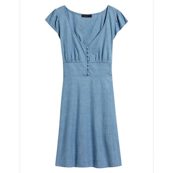 Banana Republic Chambray Blue Cotton Blend Cap Sleeve Button Front Mini Dress 12 - Picture 1 of 12